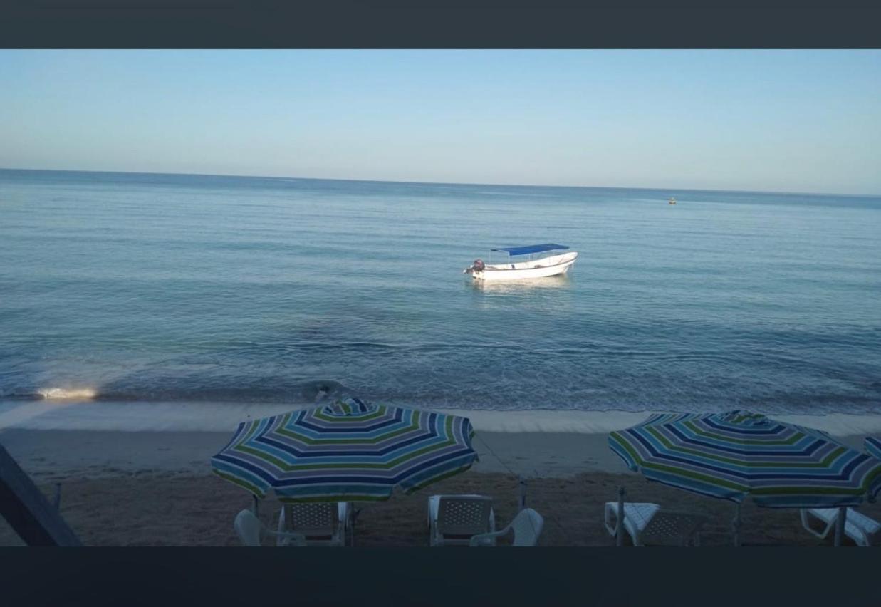Baru Express Hotell Playa Blanca Eksteriør bilde